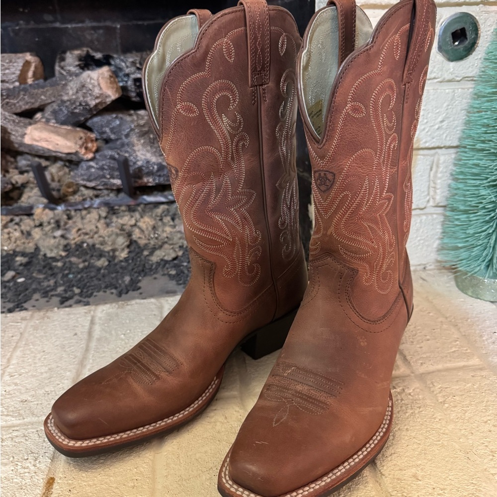 Ariat Brown Cowboy Boots